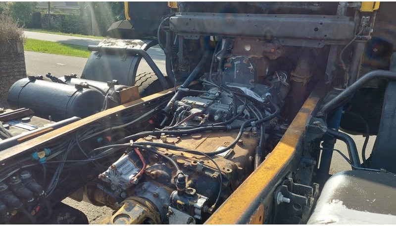 Шаси кабина MAN 26.372 MANUAL ZF GEARBOX STEEL SUSPENSION 6X4: снимка 7