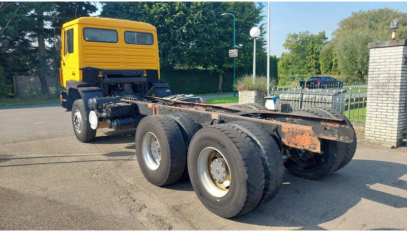 Шаси кабина MAN 26.372 MANUAL ZF GEARBOX STEEL SUSPENSION 6X4: снимка 11