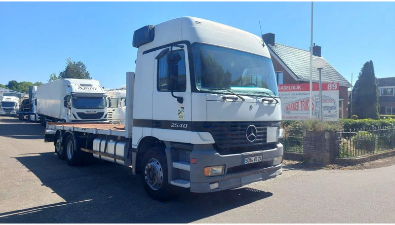 Mercedes-Benz Actros 2540 6x2 3 Pedels Plato - Бордови камион: снимка 2 Mercedes-Benz Actros 2540 6x2 3 Pedels Plato - Бордови камион: снимка 2
