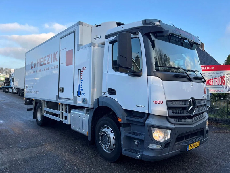 Mercedes-Benz Antos CARRIER FRIGO !! LOW KM !! - Рефрижератор камион: снимка 3 Mercedes-Benz Antos CARRIER FRIGO !! LOW KM !! - Рефрижератор камион: снимка 3