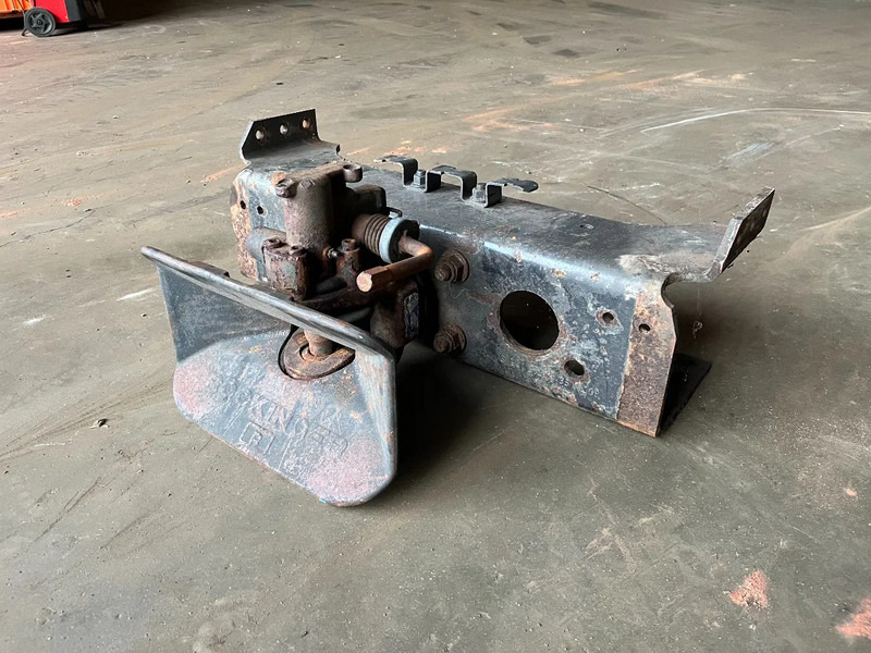 Съединител и части за Камион Rockinger achter vangmuil koppeling met tussenbalk, diverse beschikbaar: снимка 14 Съединител и части за Камион Rockinger achter vangmuil koppeling met tussenbalk, diverse beschikbaar: снимка 14