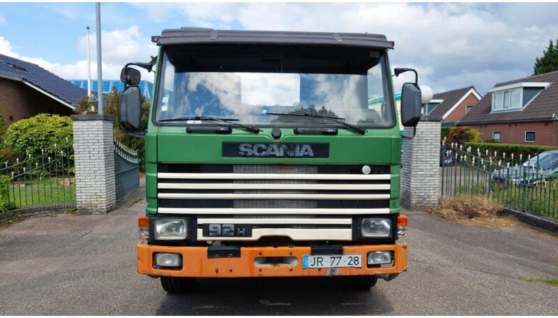 Scania P92 6x2 FULL STEEL MANUAL GEARBOX - Шаси кабина: снимка 5 Scania P92 6x2 FULL STEEL MANUAL GEARBOX - Шаси кабина: снимка 5