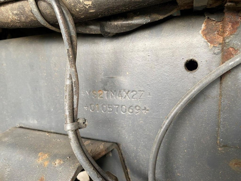 Scania T82 T 82 4x2 CHASSIS FULL STEEL SUSPENSION - Шаси кабина: снимка 5 Scania T82 T 82 4x2 CHASSIS FULL STEEL SUSPENSION - Шаси кабина: снимка 5