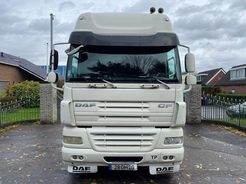 DAF CF 85.410 85CF 410 AUTOMATIC - Влекач: снимка 2 DAF CF 85.410 85CF 410 AUTOMATIC - Влекач: снимка 2
