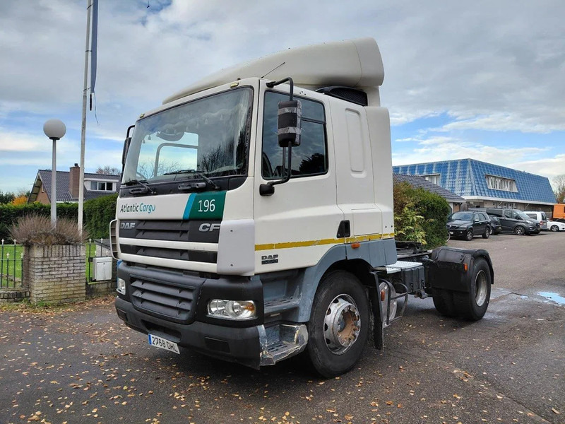 DAF CF 85.430 MANUAL ZF GEARBOX 4x2 Truckhead !! EURO 3 Engine !! - Влекач: снимка 1 DAF CF 85.430 MANUAL ZF GEARBOX 4x2 Truckhead !! EURO 3 Engine !! - Влекач: снимка 1