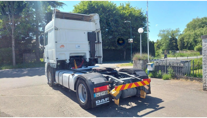 DAF XF 105.410 4x2 - Влекач: снимка 4 DAF XF 105.410 4x2 - Влекач: снимка 4