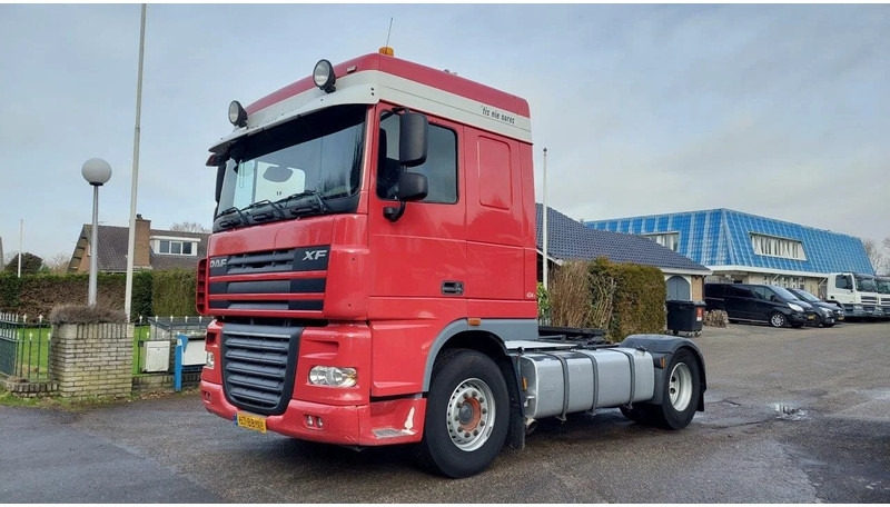 Влекач DAF XF 105.460 4x2 HYDRAULIC: снимка 1