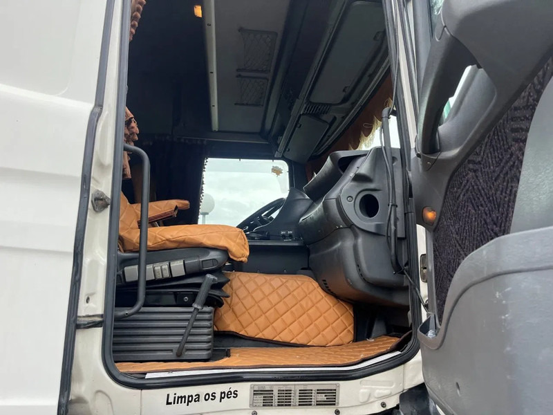 Scania R164-480 V8 V8 RETARDER AND AIRCO - Влекач: снимка 5 Scania R164-480 V8 V8 RETARDER AND AIRCO - Влекач: снимка 5
