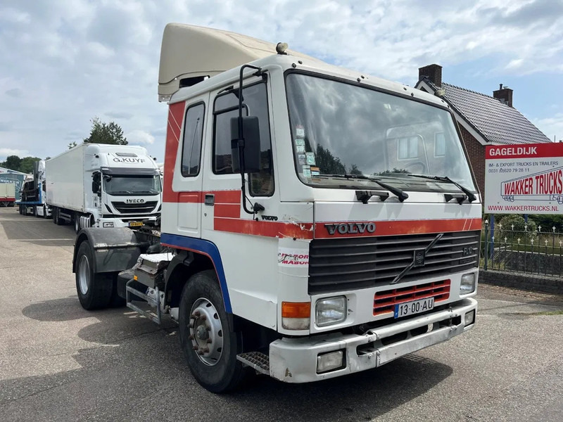 Volvo FL 10.320 4X2 TRUCKHEAD FULL STEEL SUSPENSION - Влекач: снимка 5 Volvo FL 10.320 4X2 TRUCKHEAD FULL STEEL SUSPENSION - Влекач: снимка 5