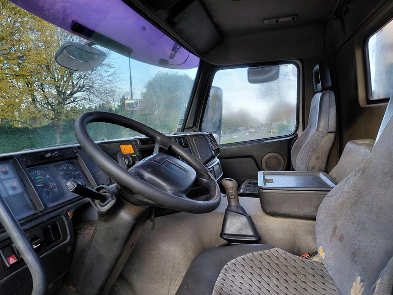 Бетоновоз Volvo FM 12.340 8x4 Mixer Steel Suspension: снимка 8 Бетоновоз Volvo FM 12.340 8x4 Mixer Steel Suspension: снимка 8