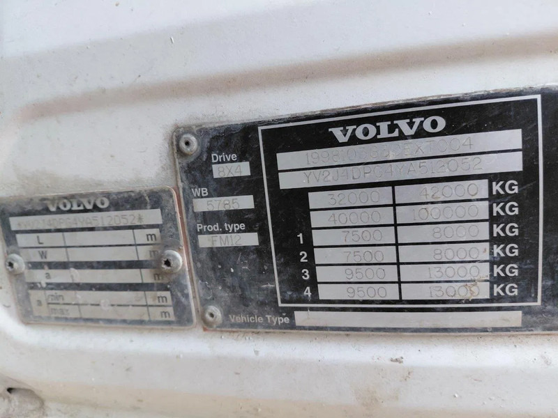 Бетоновоз Volvo FM 12.340 8x4 Mixer Steel Suspension: снимка 13 Бетоновоз Volvo FM 12.340 8x4 Mixer Steel Suspension: снимка 13