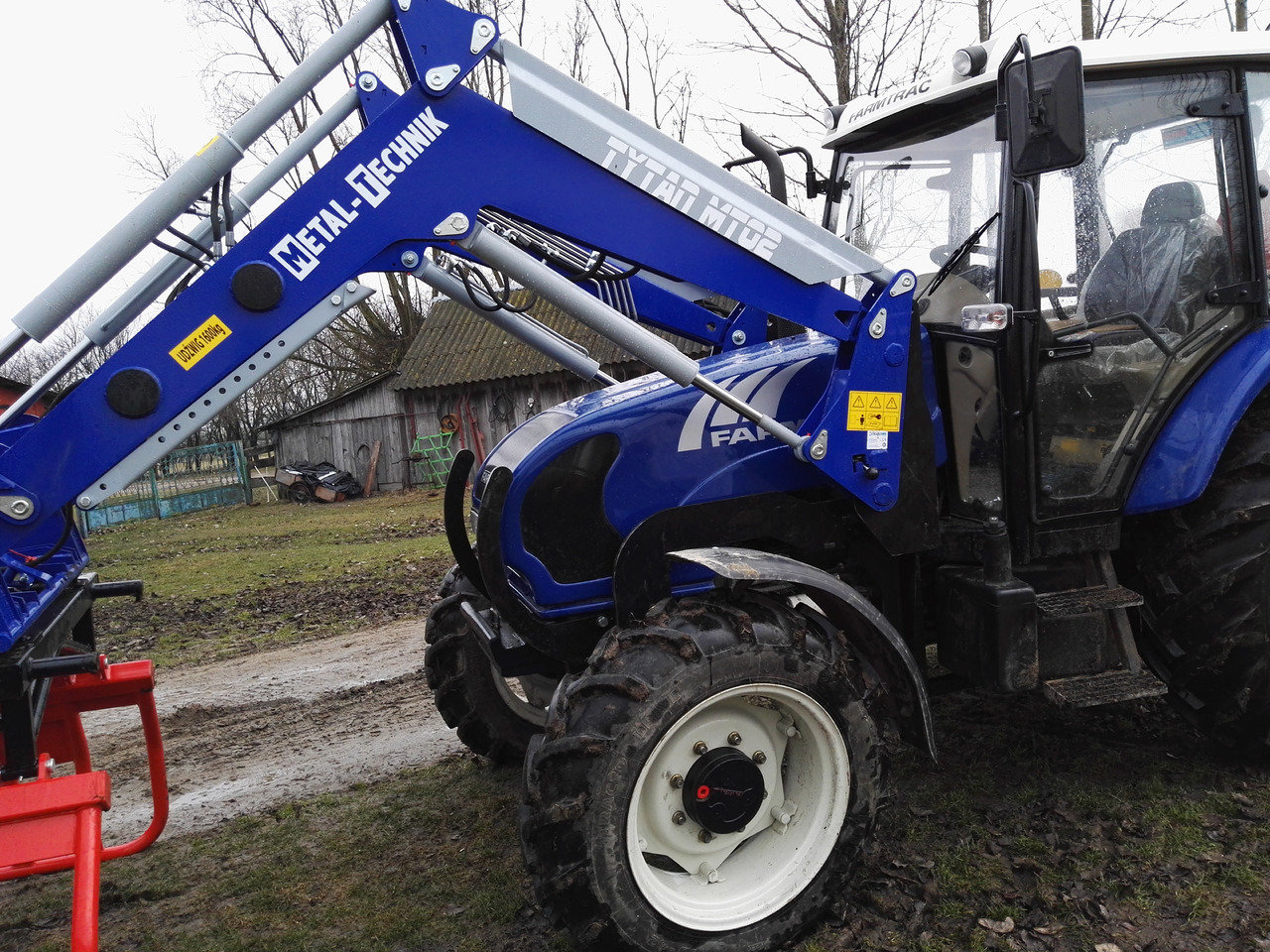 Metal-Technik Frontlader LANDINI / Ładowacz czołowy do LANDINI - Челен товарач за трактор за Трактор: снимка 1 Metal-Technik Frontlader LANDINI / Ładowacz czołowy do LANDINI - Челен товарач за трактор за Трактор: снимка 1