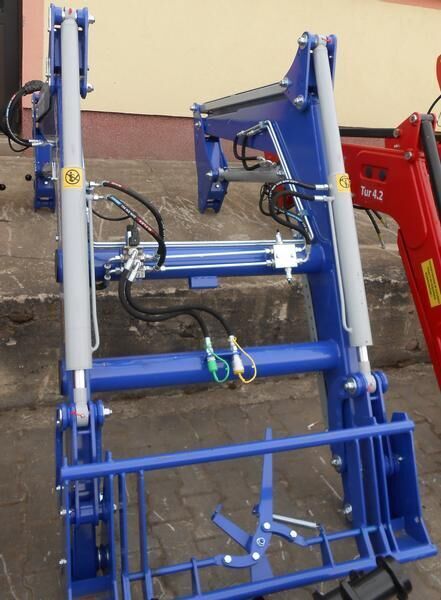 Metal-Technik Frontlader für Case/ Front loader/ Ładowacz TUR - Трактор: снимка 1 Metal-Technik Frontlader für Case/ Front loader/ Ładowacz TUR - Трактор: снимка 1