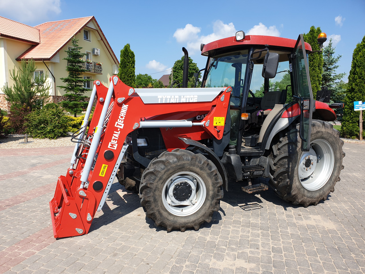 Metal-Technik Ładowacz czołowy do CASE FARMALL - Челен товарач за трактор за Трактор: снимка 3 Metal-Technik Ładowacz czołowy do CASE FARMALL - Челен товарач за трактор за Трактор: снимка 3