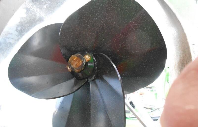 Metal-Technik Mieszadło do gnojowicy 5,4 m - Машина за торене: снимка 2 Metal-Technik Mieszadło do gnojowicy 5,4 m - Машина за торене: снимка 2