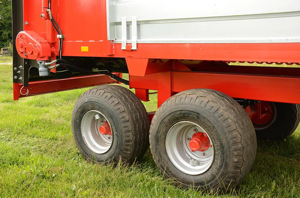 Roltrans N250/4 JAMNIK - Разпръсквач за оборски тор: снимка 2 Roltrans N250/4 JAMNIK - Разпръсквач за оборски тор: снимка 2
