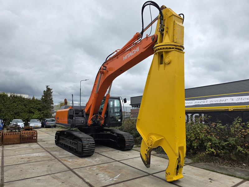 Hitachi zx350lcn-5B labounty scrap shear hitachi zx 350 genesis labounty fortress - Багер за манипулиране на материали: снимка 3 Hitachi zx350lcn-5B labounty scrap shear hitachi zx 350 genesis labounty fortress - Багер за манипулиране на материали: снимка 3
