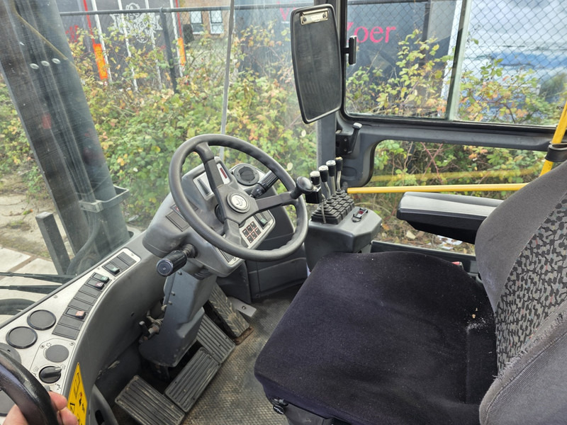 Kalmar DCE 55-6HM diesel heftruck 5.5 tons diesel heftruck - Дизелов мотокар: снимка 5 Kalmar DCE 55-6HM diesel heftruck 5.5 tons diesel heftruck - Дизелов мотокар: снимка 5