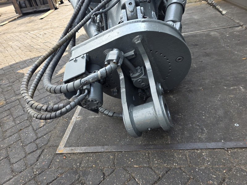 Liebherr gm 75 poliepgrijper 3500 liter orange peel liebherr lh 110 lh 150mantsinen 3500 liter - Грайфер за Строителна техника: снимка 5 Liebherr gm 75 poliepgrijper 3500 liter orange peel liebherr lh 110 lh 150mantsinen 3500 liter - Грайфер за Строителна техника: снимка 5