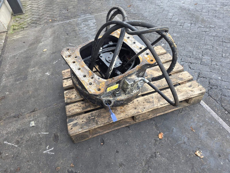 Verschtert head slewing ring caterpillar head attachment - Прикачен инвентар за Строителна техника: снимка 5 Verschtert head slewing ring caterpillar head attachment - Прикачен инвентар за Строителна техника: снимка 5