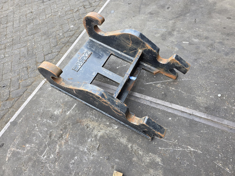 Adaptor plate cw55s kopplaat cw55s verachtert eurosteel - Бързо сменник за Строителна техника: снимка 4 Adaptor plate cw55s kopplaat cw55s verachtert eurosteel - Бързо сменник за Строителна техника: снимка 4