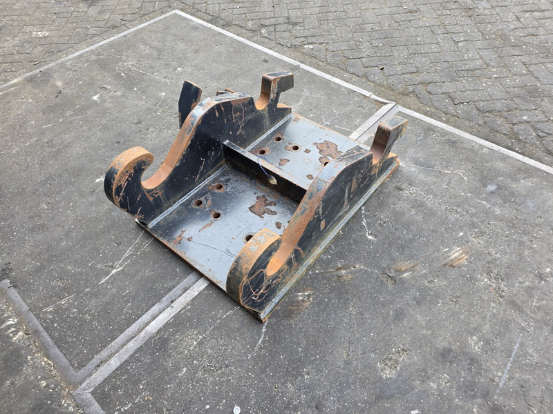 Adaptor plate cw55s verachtert kopplaat cw55s verachtert eurosteel - Кофа за Строителна техника: снимка 3 Adaptor plate cw55s verachtert kopplaat cw55s verachtert eurosteel - Кофа за Строителна техника: снимка 3