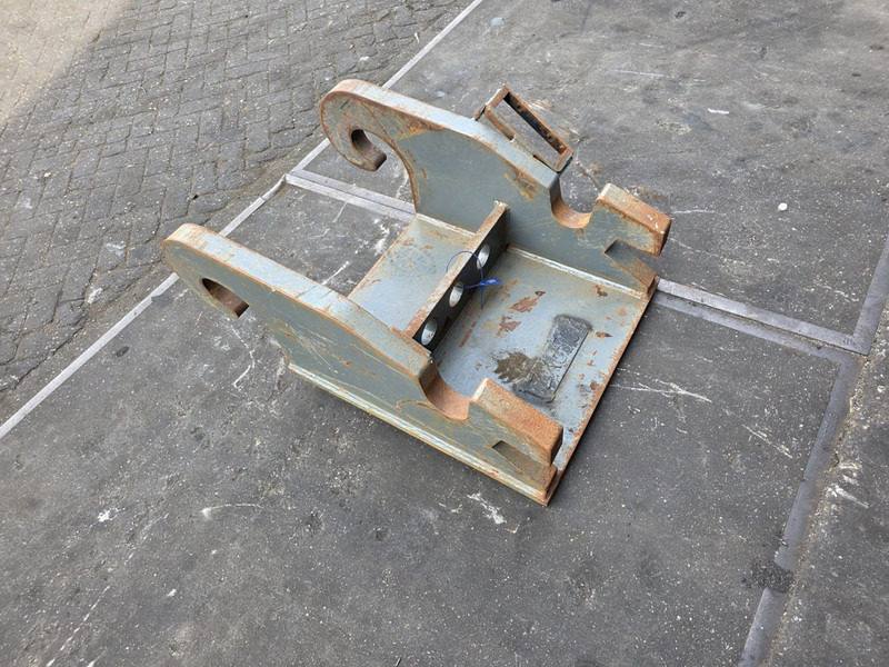 Adaptor plate cw55s verachtert kopplaat cw55s verachtert eurosteel - Бързо сменник за Строителна техника: снимка 4 Adaptor plate cw55s verachtert kopplaat cw55s verachtert eurosteel - Бързо сменник за Строителна техника: снимка 4