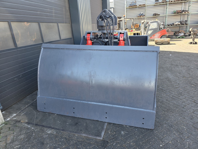 Clamshell 6000 liter sennebogen fuchs liebherr lh clamshell - Грайферна кофа за Строителна техника: снимка 5 Clamshell 6000 liter sennebogen fuchs liebherr lh clamshell - Грайферна кофа за Строителна техника: снимка 5