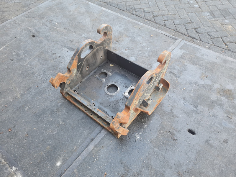 Kopplaat cw30 cw 40 zijtveld zijtveld s1202 kopplaat - Бързо сменник за Строителна техника: снимка 3 Kopplaat cw30 cw 40 zijtveld zijtveld s1202 kopplaat - Бързо сменник за Строителна техника: снимка 3