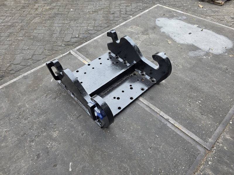 Kopplaat cw45 breedt adapter plate hammer plate verachtert cw45 - Бързо сменник за Строителна техника: снимка 4 Kopplaat cw45 breedt adapter plate hammer plate verachtert cw45 - Бързо сменник за Строителна техника: снимка 4