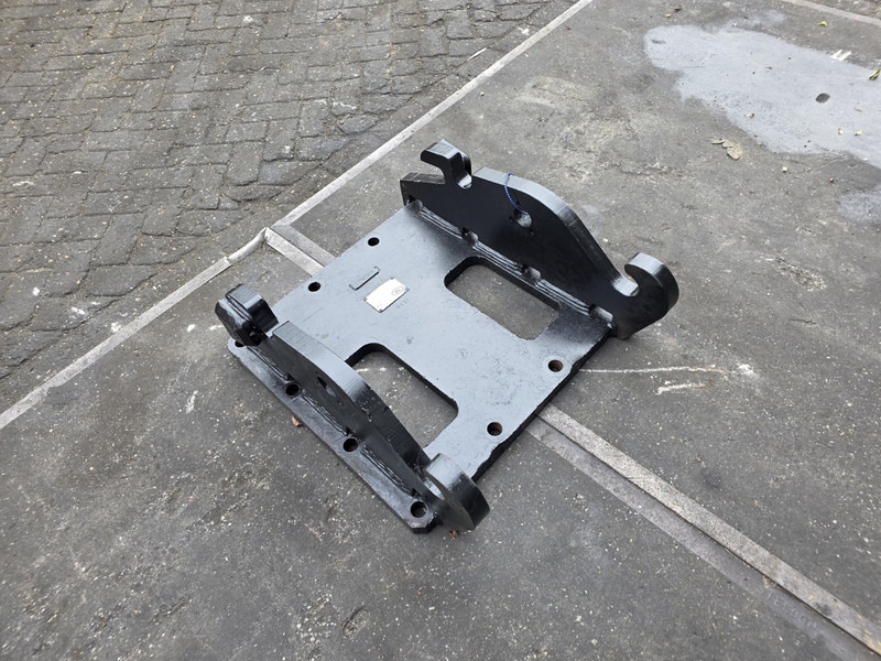 Kopplaat npk cw40 cw30 adapter plate verachtert cw40 - Бързо сменник за Строителна техника: снимка 4 Kopplaat npk cw40 cw30 adapter plate verachtert cw40 - Бързо сменник за Строителна техника: снимка 4