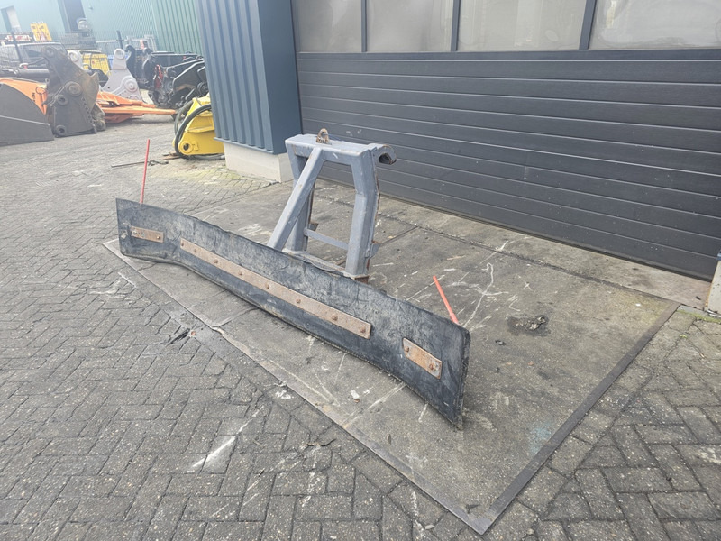 Rubberschuif caterpillar verachtert schuifraam rubberschuif shovel - Гребло за Строителна техника: снимка 3 Rubberschuif caterpillar verachtert schuifraam rubberschuif shovel - Гребло за Строителна техника: снимка 3