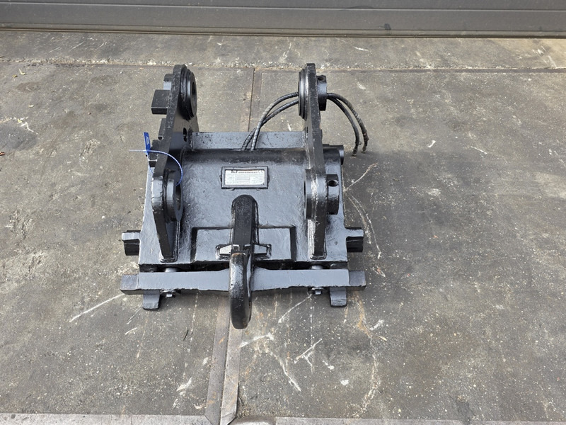 Snelwissel cw45 coupler verachtert coupler cw45 verachtert - Бързо сменник за Строителна техника: снимка 1 Snelwissel cw45 coupler verachtert coupler cw45 verachtert - Бързо сменник за Строителна техника: снимка 1