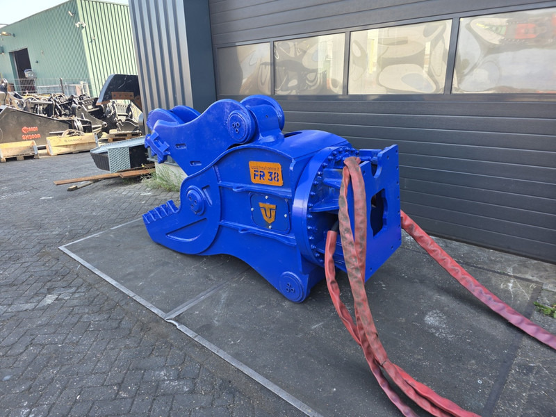 Trevibenne fr 38 vergruizer crusher trevibenne - Хидравлична ножица: снимка 3 Trevibenne fr 38 vergruizer crusher trevibenne - Хидравлична ножица: снимка 3