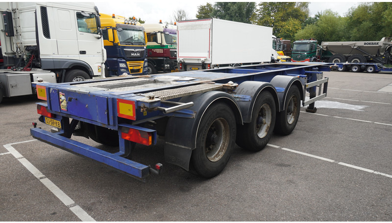 Burg 3 AXLE CONTAINER 30 FT TRANSPORT TRAILER - Контейнеровоз/ Сменна каросерия полуремарке: снимка 4 Burg 3 AXLE CONTAINER 30 FT TRANSPORT TRAILER - Контейнеровоз/ Сменна каросерия полуремарке: снимка 4