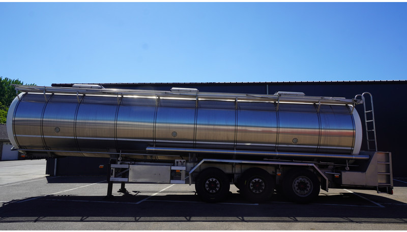 Burg 3 AXLE FOOD TRAILER 38.000 LTR - Полуремарке цистерна: снимка 1 Burg 3 AXLE FOOD TRAILER 38.000 LTR - Полуремарке цистерна: снимка 1