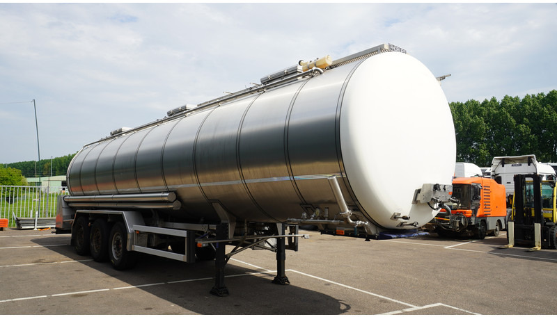 Burg 3 AXLE FOOD TRAILER 38.200LTR - Полуремарке цистерна: снимка 3 Burg 3 AXLE FOOD TRAILER 38.200LTR - Полуремарке цистерна: снимка 3