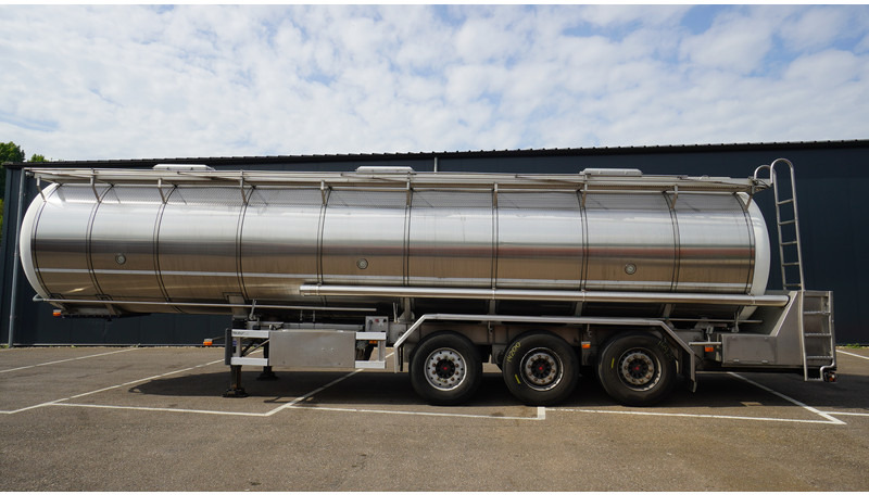 Burg 3 AXLE FOOD TRAILER 38.200LTR - Полуремарке цистерна: снимка 1 Burg 3 AXLE FOOD TRAILER 38.200LTR - Полуремарке цистерна: снимка 1