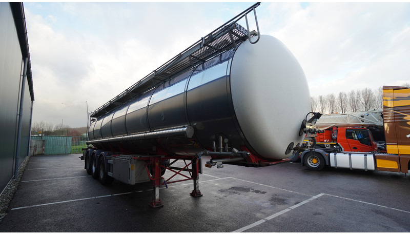 Burg 3 AXLE TANK CHEMIE TRAILER 30.000LTR - Полуремарке цистерна: снимка 3 Burg 3 AXLE TANK CHEMIE TRAILER 30.000LTR - Полуремарке цистерна: снимка 3