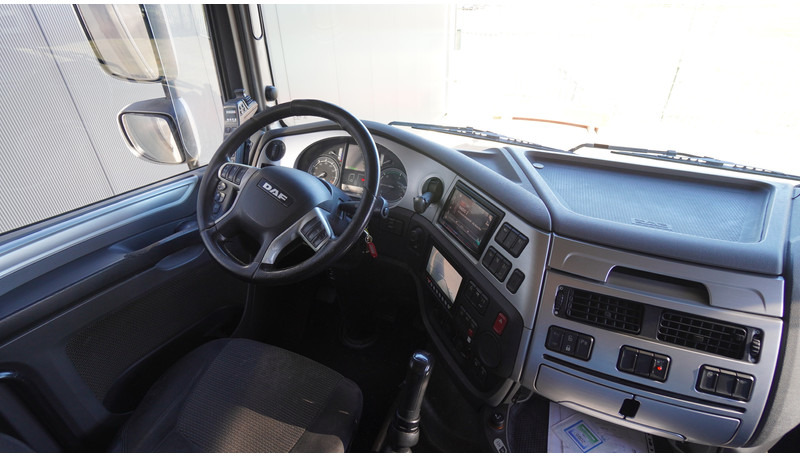 DAF XF460 8X2 HOOKARM SYSTEM TRUCK - Мултилифт с кука камион: снимка 4 DAF XF460 8X2 HOOKARM SYSTEM TRUCK - Мултилифт с кука камион: снимка 4