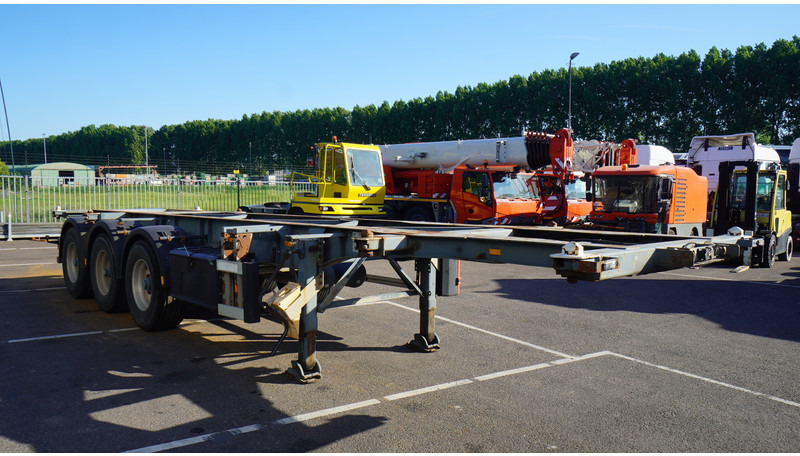 Groenewegen 3 AXLE CONTAINER TRANSPORT TRAILER - Контейнеровоз/ Сменна каросерия полуремарке: снимка 3 Groenewegen 3 AXLE CONTAINER TRANSPORT TRAILER - Контейнеровоз/ Сменна каросерия полуремарке: снимка 3