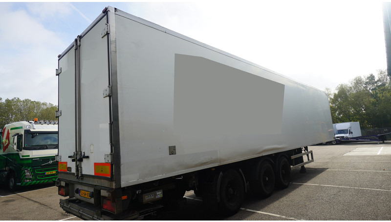 H.T.F. 3 AXLE ISOTHERM BOX TRAILER - Рефрижератор полуремарке: снимка 5 H.T.F. 3 AXLE ISOTHERM BOX TRAILER - Рефрижератор полуремарке: снимка 5