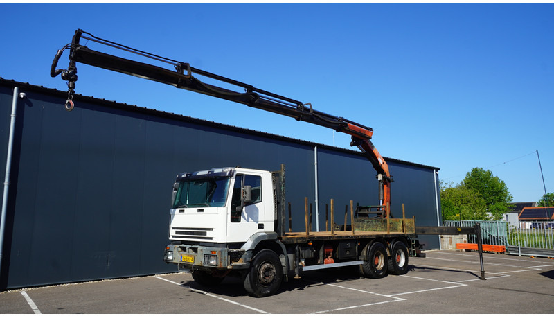 Iveco EUROTRAKKER CURSOR 350 6X4 FALTBED WITH PALFINGER PK 20002 CRANE - Камион с кран: снимка 2 Iveco EUROTRAKKER CURSOR 350 6X4 FALTBED WITH PALFINGER PK 20002 CRANE - Камион с кран: снимка 2