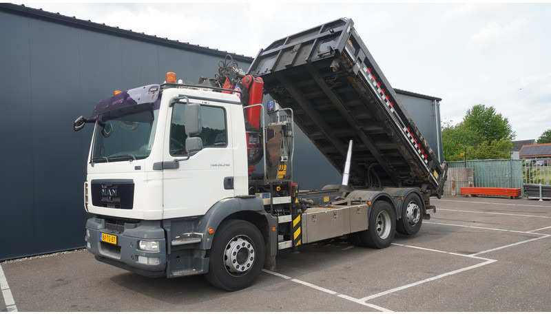 MAN TGM 26.290 TIPPER WITH HMF 1643 Z2 CRANE - Камион с кран: снимка 5 MAN TGM 26.290 TIPPER WITH HMF 1643 Z2 CRANE - Камион с кран: снимка 5