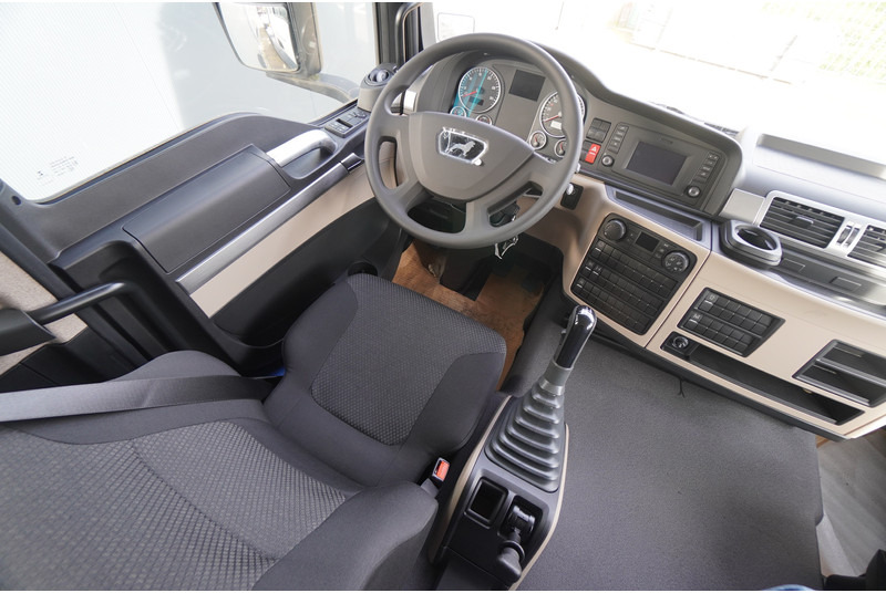 MAN TGS41.400 8X4 BB-WW NEW UNUSED CHASSIS EURO3 - Шаси кабина: снимка 5 MAN TGS41.400 8X4 BB-WW NEW UNUSED CHASSIS EURO3 - Шаси кабина: снимка 5
