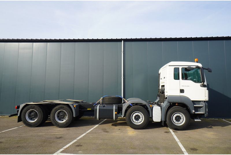 MAN TGS41.400 8X4 BB-WW NEW UNUSED CHASSIS EURO3 - Шаси кабина: снимка 2 MAN TGS41.400 8X4 BB-WW NEW UNUSED CHASSIS EURO3 - Шаси кабина: снимка 2