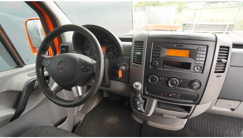 Mercedes-Benz 309 SPRINTER CLOSED BOX - Лекотоварен автомобил фургон: снимка 5 Mercedes-Benz 309 SPRINTER CLOSED BOX - Лекотоварен автомобил фургон: снимка 5