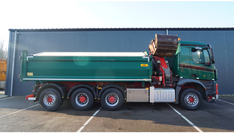 Mercedes-Benz AROCS 3542 8X4 2 SIDE TIPPER WITH HMF Z 1943 CRANE 407.000KM - Камион с кран: снимка 4 Mercedes-Benz AROCS 3542 8X4 2 SIDE TIPPER WITH HMF Z 1943 CRANE 407.000KM - Камион с кран: снимка 4