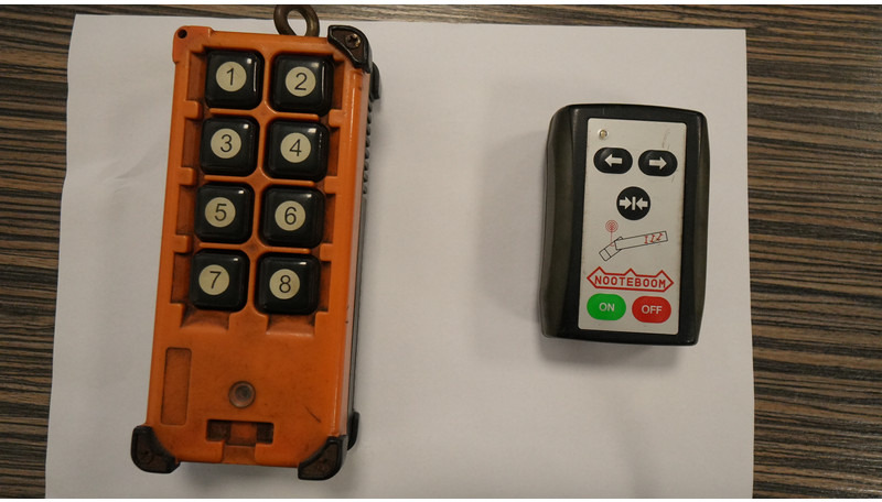 Nooteboom 3 AXLE SEMI LOW LOADER 670CM EXTENDABLE - Нискорамна площадка полуремарке: снимка 5 Nooteboom 3 AXLE SEMI LOW LOADER 670CM EXTENDABLE - Нискорамна площадка полуремарке: снимка 5