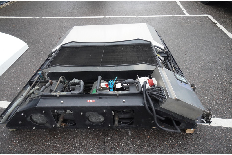 TRS TWIN COOL MOTOR - Прикачен инвентар: снимка 1 TRS TWIN COOL MOTOR - Прикачен инвентар: снимка 1